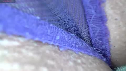 white_sexy_ online show from April 17, 2026, 11:19 pm