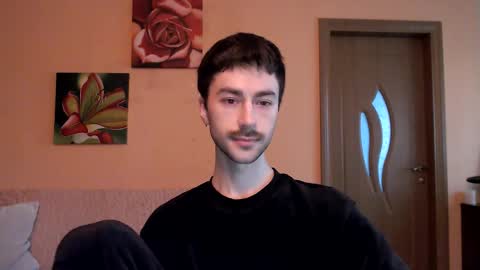 Tom online show from November 5, 2025, 2:28 pm