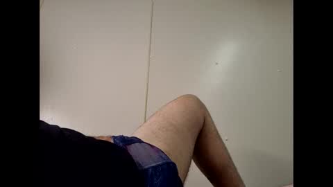 Snapshot of whiteboi9284 chatting on November 21, 2025, 12:21 am whiteboi9284 online show from November 21, 2025, 12:21 am