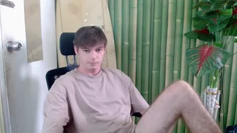 Snapshot of whiteboyinasia chatting on October 6, 2025, 5:16 am Christian online show from October 6, 2025, 5:16 am