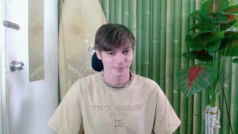 Snapshot of whiteboyinasia chatting on October 9, 2025, 6:44 am Christian online show from October 9, 2025, 6:44 am