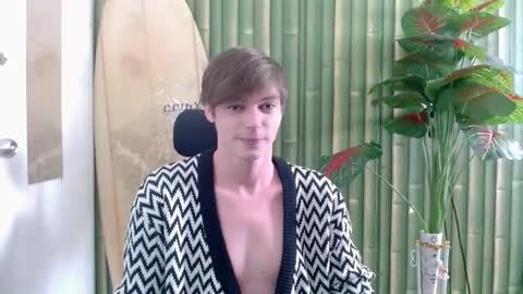 Snapshot of whiteboyinasia chatting on October 24, 2025, 5:15 am Christian online show from October 24, 2025, 5:15 am