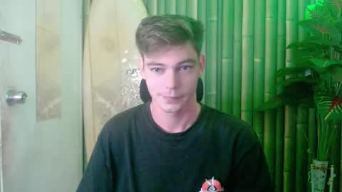 Snapshot of whiteboyinasia chatting on November 27, 2025, 6:04 am Christian online show from November 27, 2025, 6:04 am