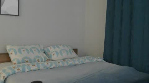 White Queen online show from June 1, 2026, 1:29 am
