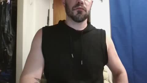 whiteyrm online show from December 8, 2024, 11:24 am