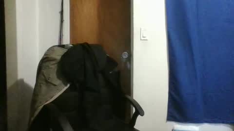 whiteyrm online show from January 19, 2025, 5:49 pm