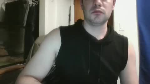 whiteyrm online show from February 8, 2025, 10:18 am
