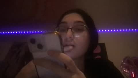 Snapshot of whoami1896 chatting on October 22, 2025, 10:20 pm whoami1896 online show from October 22, 2025, 10:20 pm