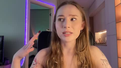 Alisa online show from December 11, 2024, 9:41 am