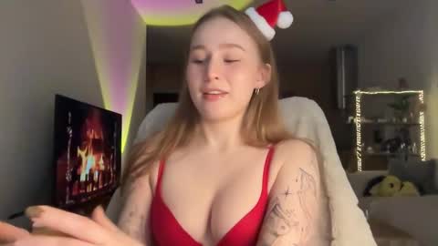 Alisa online show from December 4, 2025, 7:39 am