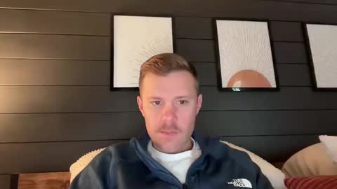 whoops1017 online show from December 17, 2024, 2:22 pm