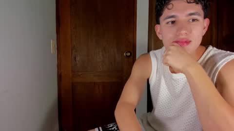 whos_he online show from January 15, 2026, 12:59 am