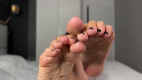 Alice online show from October 9, 2025, 4:27 pm