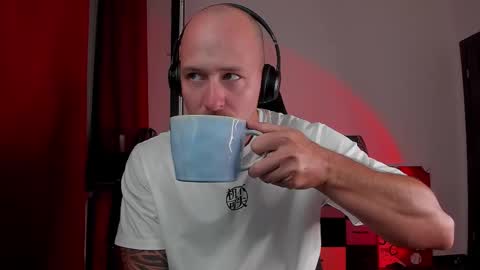 VI online show from September 14, 2025, 6:07 pm