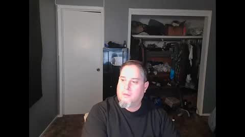 whydoidothis77 online show from January 6, 2026, 4:16 am