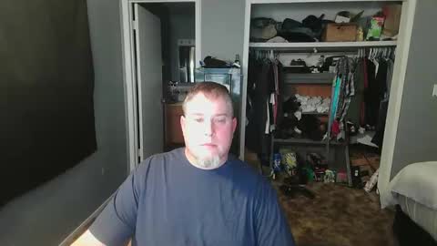 whydoidothis77 online show from January 17, 2026, 1:32 am