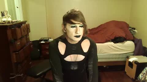 Countess of Hotdogs online show from March 10, 2025, 2:17 am