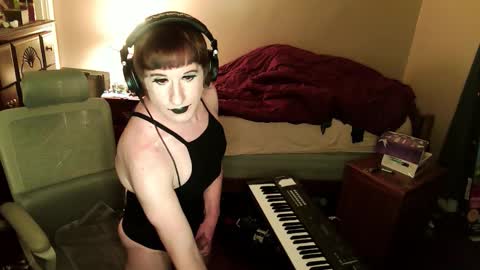 Countess of Hotdogs online show from November 29, 2025, 4:59 am