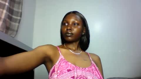 wiggly ashly online show from December 18, 2025, 4:51 am