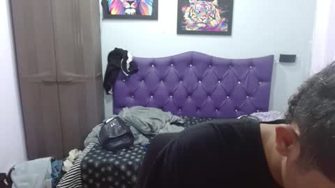 wiilliam online show from January 6, 2026, 3:27 pm