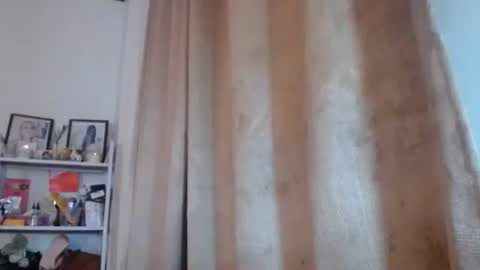 Snapshot of wild_angel08 chatting on November 21, 2025, 12:32 am angel online show from November 21, 2025, 12:32 am