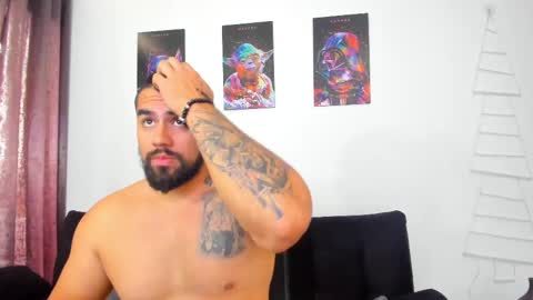 Snapshot of wild_couplesex1 chatting on March 6, 2025, 3:13 pm Devon and Chloe online show from March 6, 2025, 3:13 pm