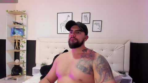 Snapshot of wild_couplesex1 chatting on March 8, 2025, 10:00 am Devon and Chloe online show from March 8, 2025, 10:00 am