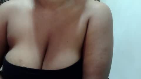 Snapshot of wild_flower_69 chatting on February 9, 2026, 8:57 pm wild_flower_69 online show from February 9, 2026, 8:57 pm