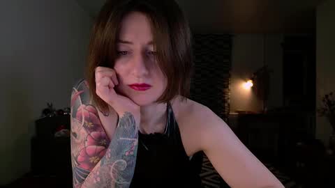 wild_peony online show from January 13, 2025, 9:52 pm