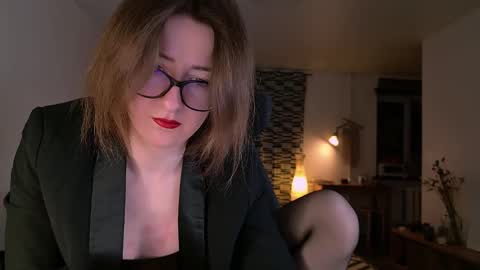 wild_peony online show from February 13, 2025, 4:17 pm