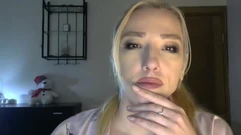 Alina online show from February 22, 2025, 2:19 pm