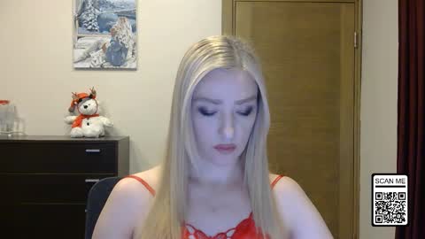 Alina online show from December 17, 2025, 1:28 pm