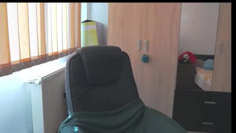 Bea online show from October 29, 2025, 8:27 am