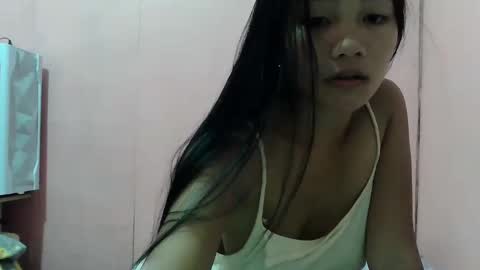 wildchilly_pearl19 online show from January 6, 2025, 2:15 am