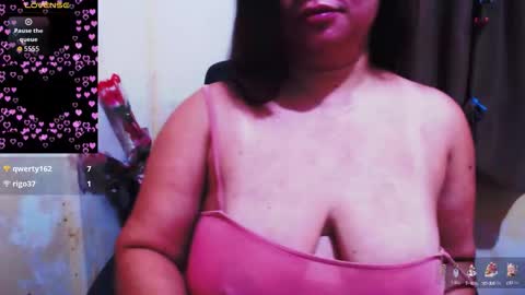Snapshot of wildhotasianx chatting on October 2, 2025, 10:17 pm wildhotasianx online show from October 2, 2025, 10:17 pm