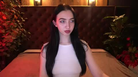 Alena online show from April 21, 2026, 5:58 am