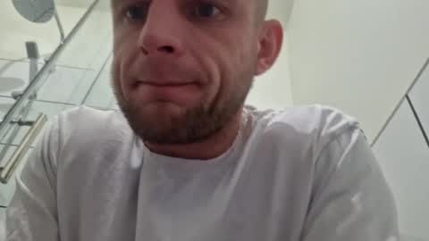 wildmike93 online show from February 5, 2026, 9:08 pm