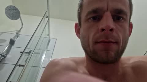 wildmike93 online show from March 9, 2026, 1:53 am