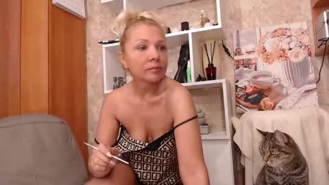 Rosa online show from May 30, 2026, 6:43 am