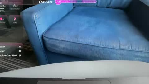 wildtravis online show from July 12, 2026, 6:54 pm