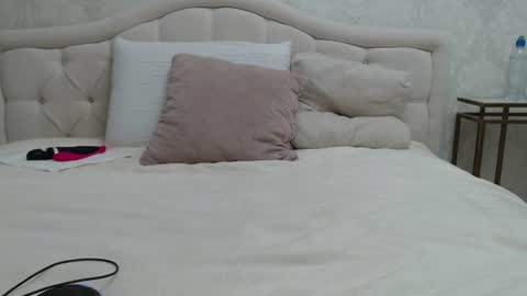 Rose online show from July 6, 2026, 5:37 am