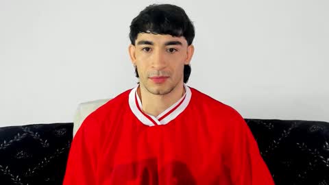 Snapshot of will_ferrari300 chatting on December 22, 2025, 9:39 am will_ferrari300 online show from December 22, 2025, 9:39 am