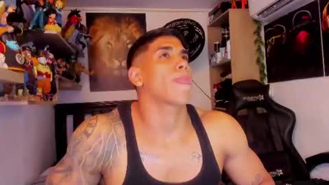 Snapshot of william_dracko9 chatting on June 17, 2026, 5:43 am Dracko online show from June 17, 2026, 5:43 am
