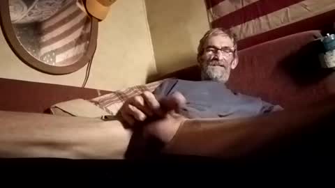 Snapshot of williamgrantham555 chatting on January 9, 2025, 6:38 am williamgrantham555 online show from January 9, 2025, 6:38 am