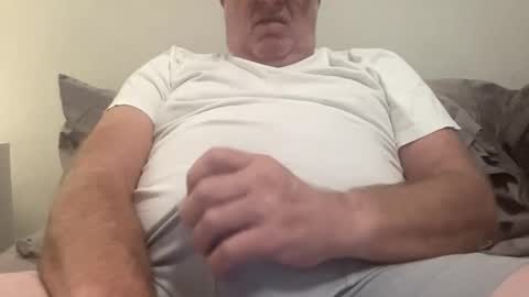 Snapshot of willieb777 chatting on October 11, 2025, 1:09 pm willieb777 online show from October 11, 2025, 1:09 pm