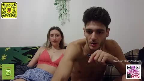 willy_est_95 online show from December 14, 2025, 11:31 pm