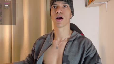 willy_veins online show from October 9, 2025, 12:03 pm