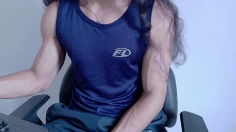 willy_veins online show from May 21, 2026, 1:18 pm