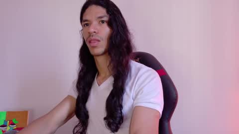 willy_veins online show from May 25, 2026, 11:27 am
