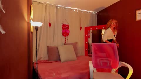 Snapshot of wini_fer chatting on February 11, 2026, 1:05 pm Wini Fer online show from February 11, 2026, 1:05 pm